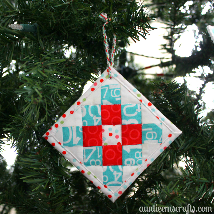 Mini Granny Square Ornament and Coaster Tutorial| AuntieEmsCrafts.com